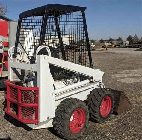 bobcat m371 skid steer